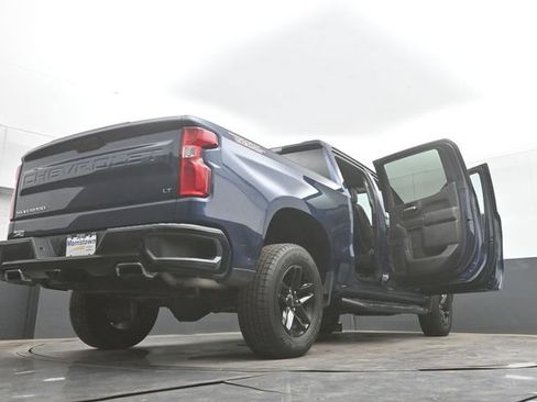 Used 2019 Chevrolet Silverado 1500 LT Trail Boss w/ Convenience Package AWD/4WD image 52