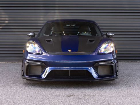 Certified 2025 Porsche 718 Cayman GT4 RS RWD image 7