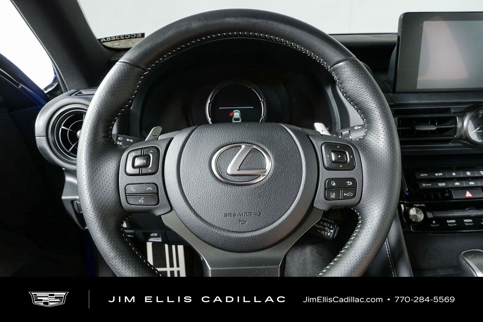 Used 2025 Lexus IS 350 F Sport RWD image 9