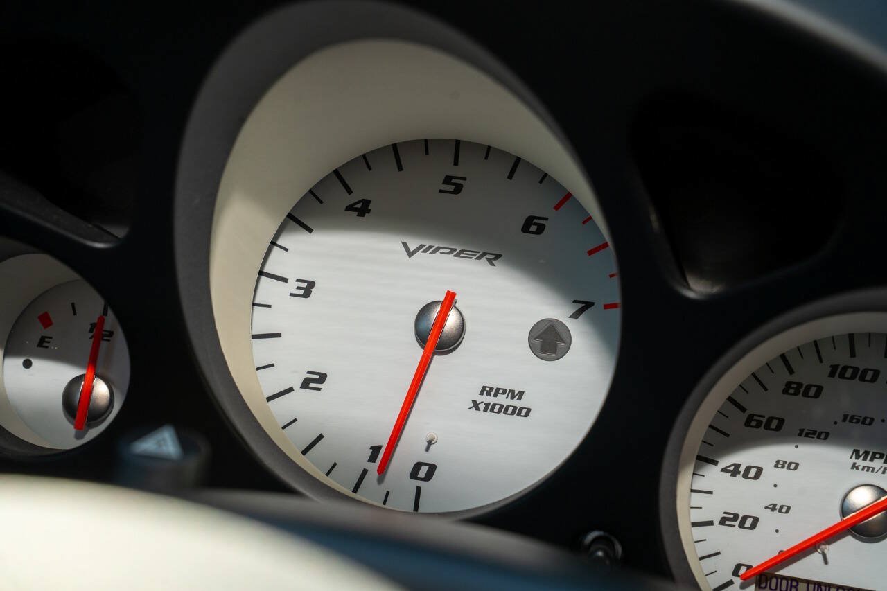 Used 2006 Dodge Viper SRT-10 RWD image 34