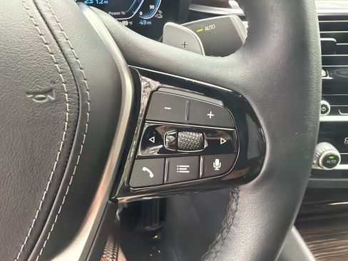 Used 2023 BMW 530e w/ Premium Package RWD image 26
