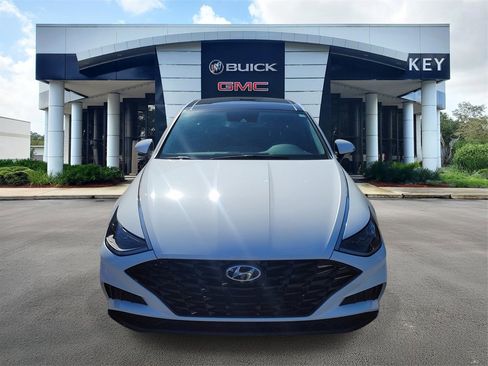 Certified 2023 Hyundai Sonata SEL w/ Convenience Package image 2