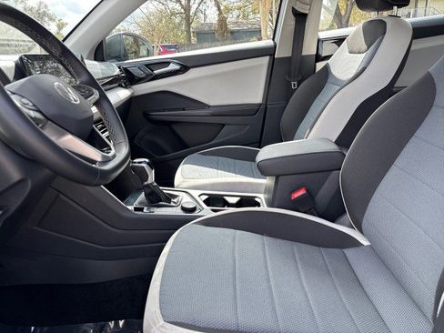 Used 2025 Volkswagen Taos S image 10