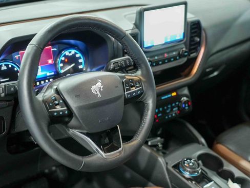 Used 2023 Ford Bronco Sport Badlands w/ Premium Package image 25