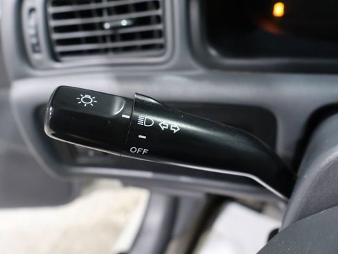 Used 2001 Toyota Camry LE image 29