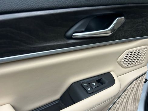 New 2026 Jeep Grand Cherokee Limited image 26