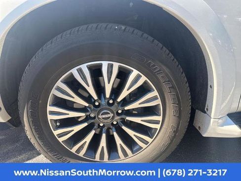Certified 2022 Nissan Armada SL w/ Midnight Edition Package RWD image 3
