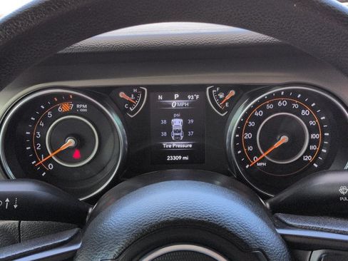 Used 2022 Jeep Wrangler Unlimited Sport AWD/4WD image 24