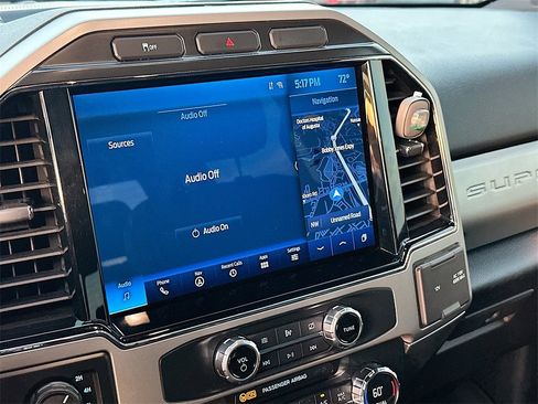 Used 2022 Ford F250 Lariat w/ Lariat Ultimate Package image 13