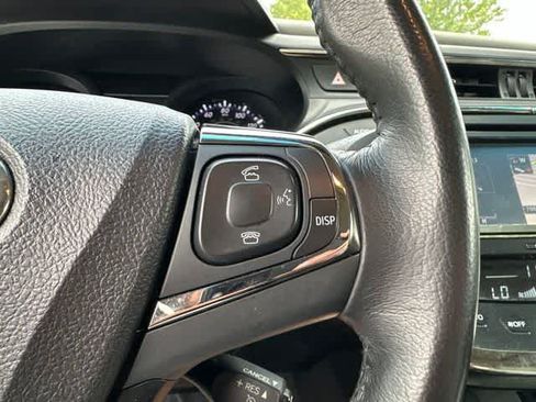 Used 2016 Toyota Avalon XLE Premium FWD image 7