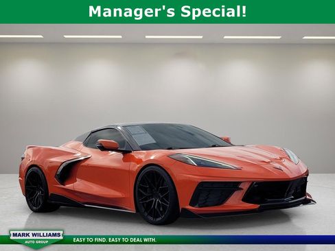 Used 2021 Chevrolet Corvette Stingray Premium Conv w/ Z51 Performance Package image 1