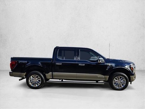 Used 2025 Ford F150 King Ranch w/ FX4 Off-Road Package image 4