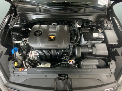 Used 2023 Kia Forte LXS FWD image 19