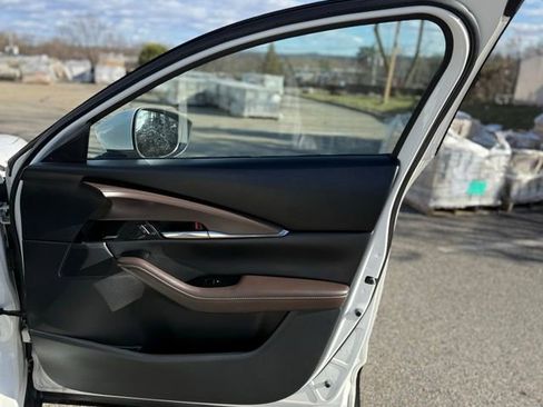 Used 2021 MAZDA CX-30 AWD 2.5 S w/ Premium Package image 29