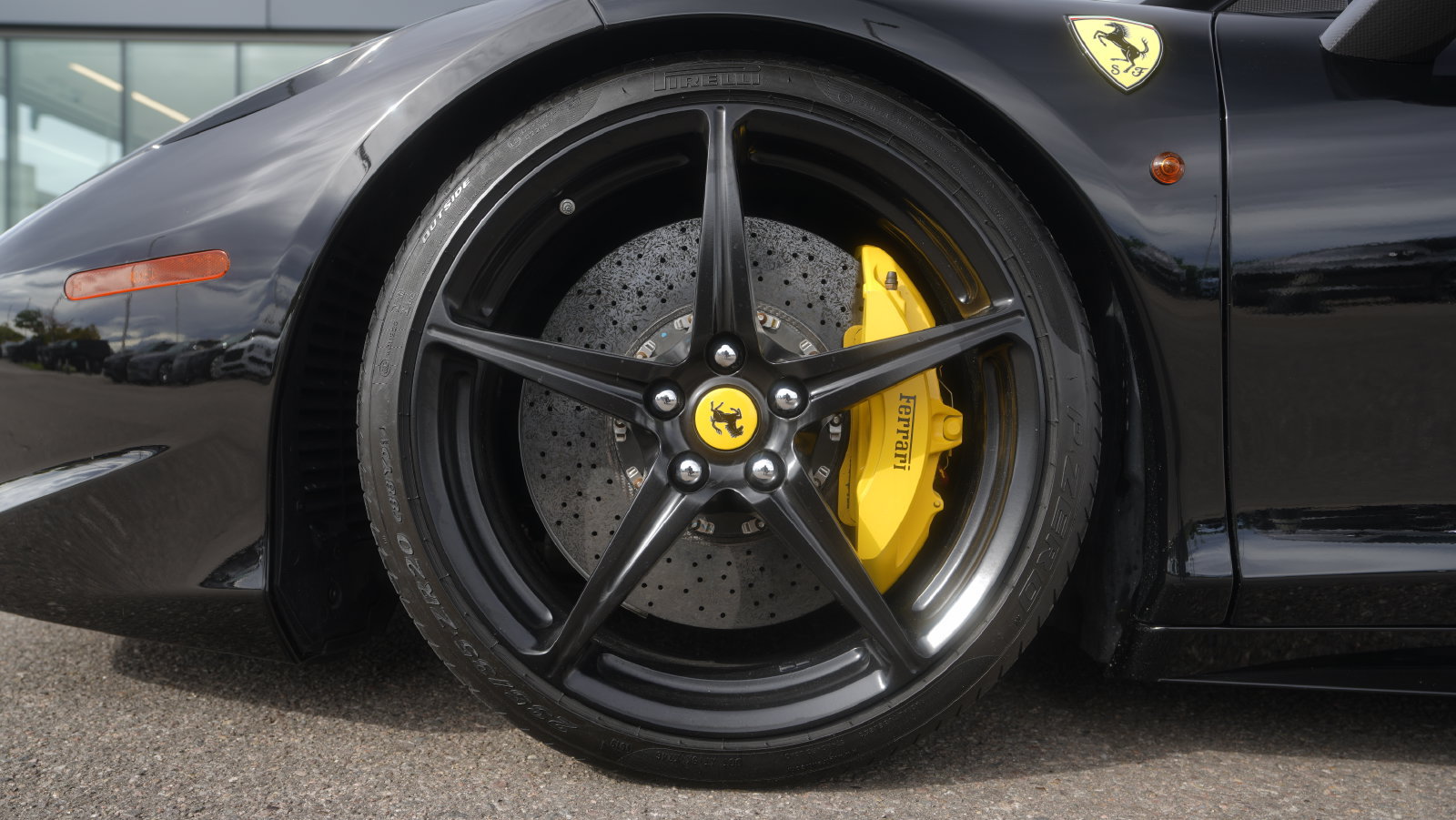 Used 2014 Ferrari 458 Spider RWD image 6