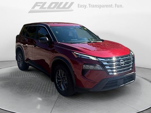 Certified 2025 Nissan Rogue S AWD/4WD image 1