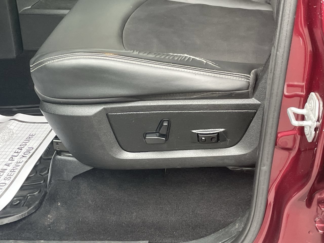 Used 2018 RAM 1500 Rebel w/ Luxury Group AWD/4WD image 12