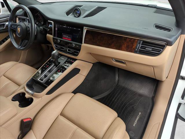 Used 2023 Porsche Macan AWD/4WD image 22