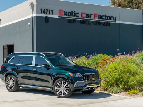 Used 2023 Mercedes-Benz Maybach GLS 600 4MATIC image 1