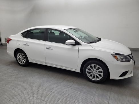 Used 2019 Nissan Sentra SV FWD image 11