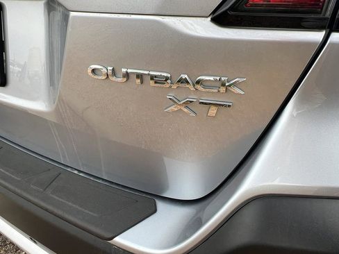 Used 2024 Subaru Outback Limited XT image 9