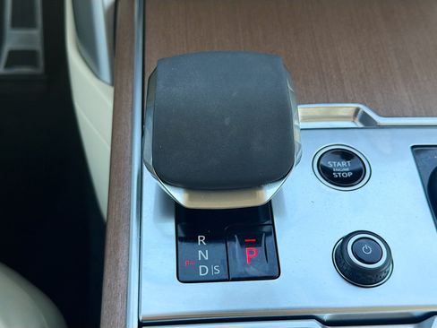 Used 2023 Land Rover Range Rover SE AWD/4WD image 30