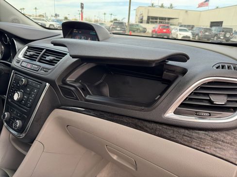 Used 2015 Buick Encore FWD image 28