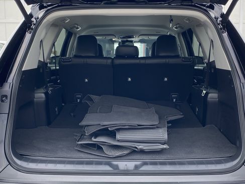 Certified 2025 Toyota Grand Highlander AWD Hybrid image 22