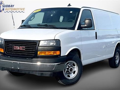 Used 2019 GMC Savana 2500 image 1