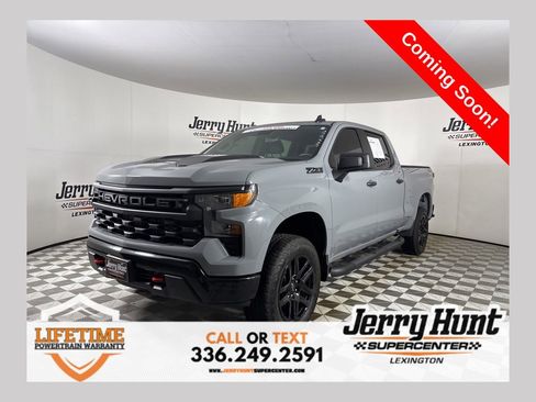 Used 2024 Chevrolet Silverado 1500 Custom Trail Boss image 1