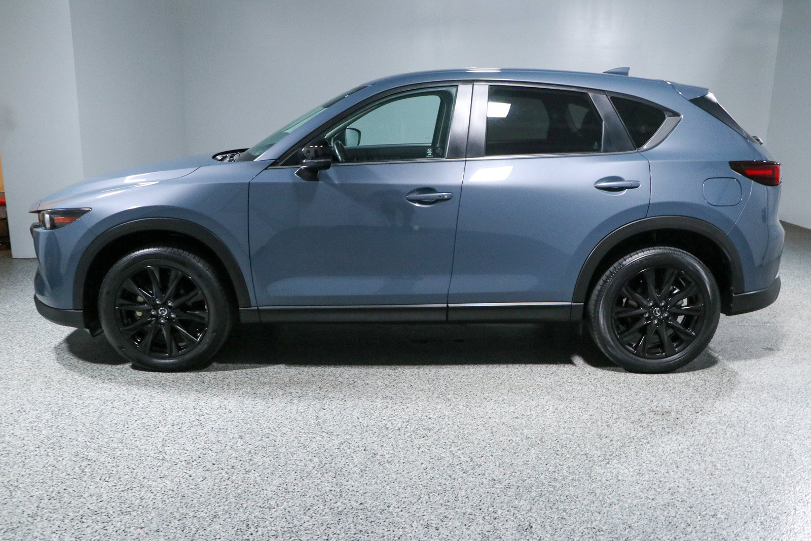 Used 2025 MAZDA CX-5 Carbon Edition AWD/4WD image 10