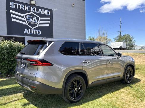 Used 2025 Toyota Grand Highlander AWD Hybrid image 7