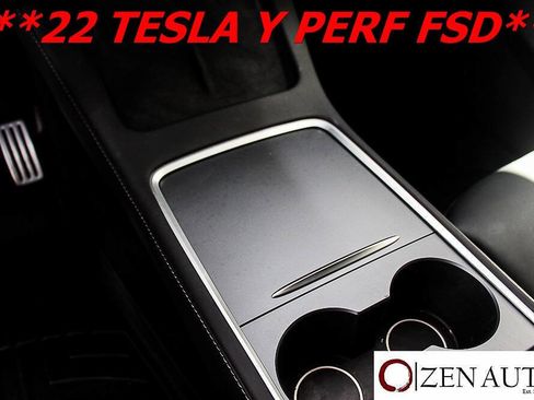 Used 2022 Tesla Model Y Performance image 20