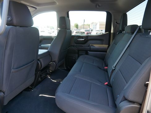 Used 2024 Chevrolet Silverado 1500 Custom AWD/4WD image 33