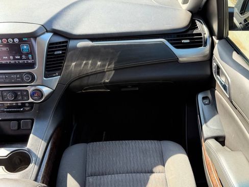Used 2019 Chevrolet Tahoe LS RWD image 10