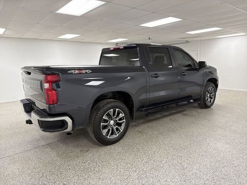 Used 2024 Chevrolet Silverado 1500 LT image 8