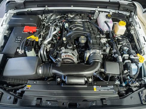 New 2026 Jeep Gladiator Sport AWD/4WD image 18