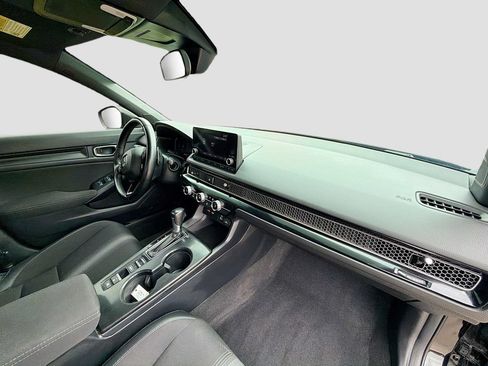 Used 2023 Honda Civic Sport image 23