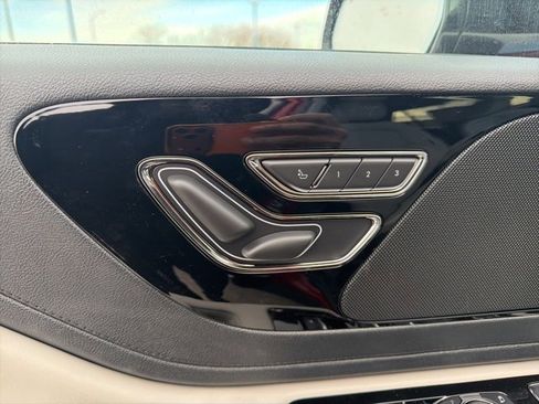 New 2026 Lincoln Aviator AWD image 21