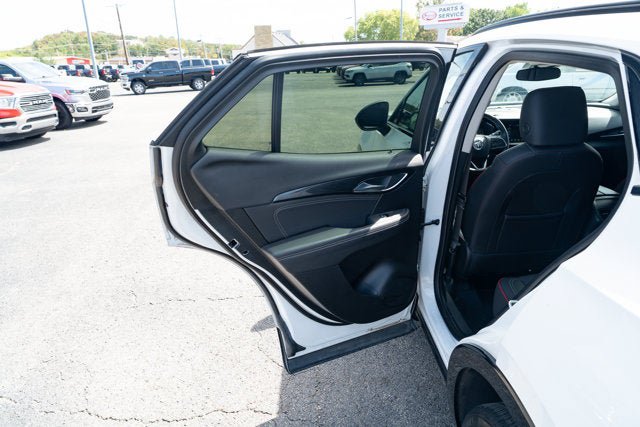 Used 2023 Buick Envision Essence w/ Sport Touring Package FWD image 13