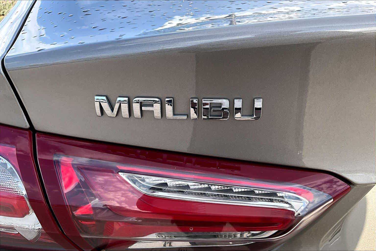 Used 2022 Chevrolet Malibu LT FWD image 10
