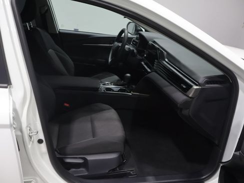 Used 2025 Toyota Camry LE FWD image 22