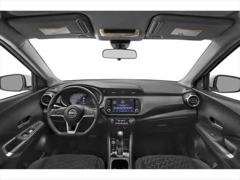 Used 2023 Nissan Kicks SV FWD image 5
