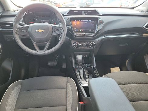 Used 2023 Chevrolet TrailBlazer LT w/ Convenience Package image 10