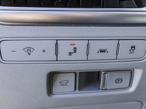 Used 2020 Hyundai Palisade SEL w/ Convenience Package image 13