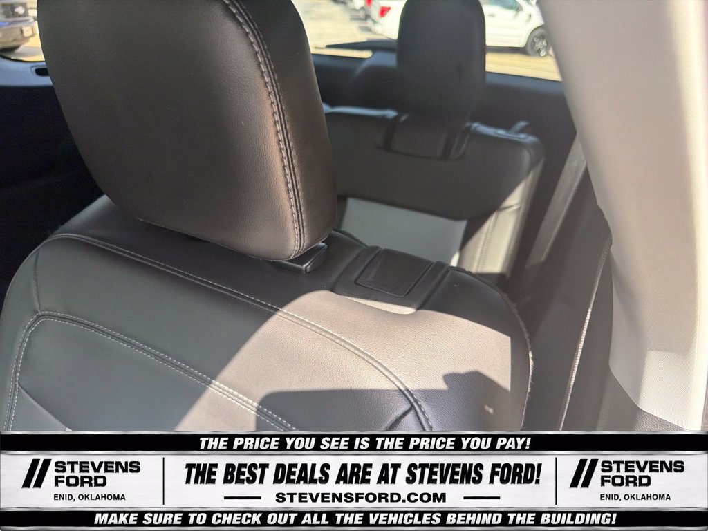 Used 2023 Ford Explorer XLT w/ Equipment Group 202A AWD/4WD image 34
