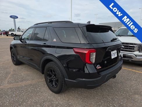 Used 2023 Ford Explorer Timberline w/ Timberline Technology Package AWD/4WD image 3