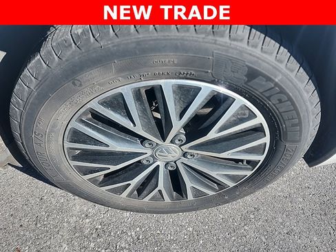 Used 2020 Volkswagen Jetta SE image 9