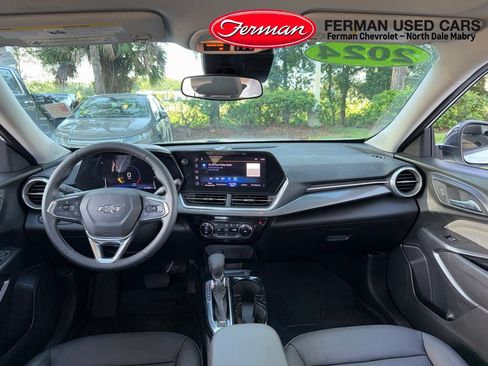Used 2024 Chevrolet Trax ACTIV w/ Driver Confidence Package FWD image 8