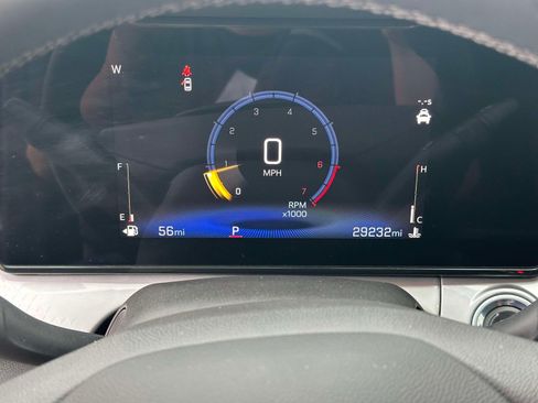 Used 2024 Chevrolet Trax LT w/ Driver Confidence Package FWD image 21